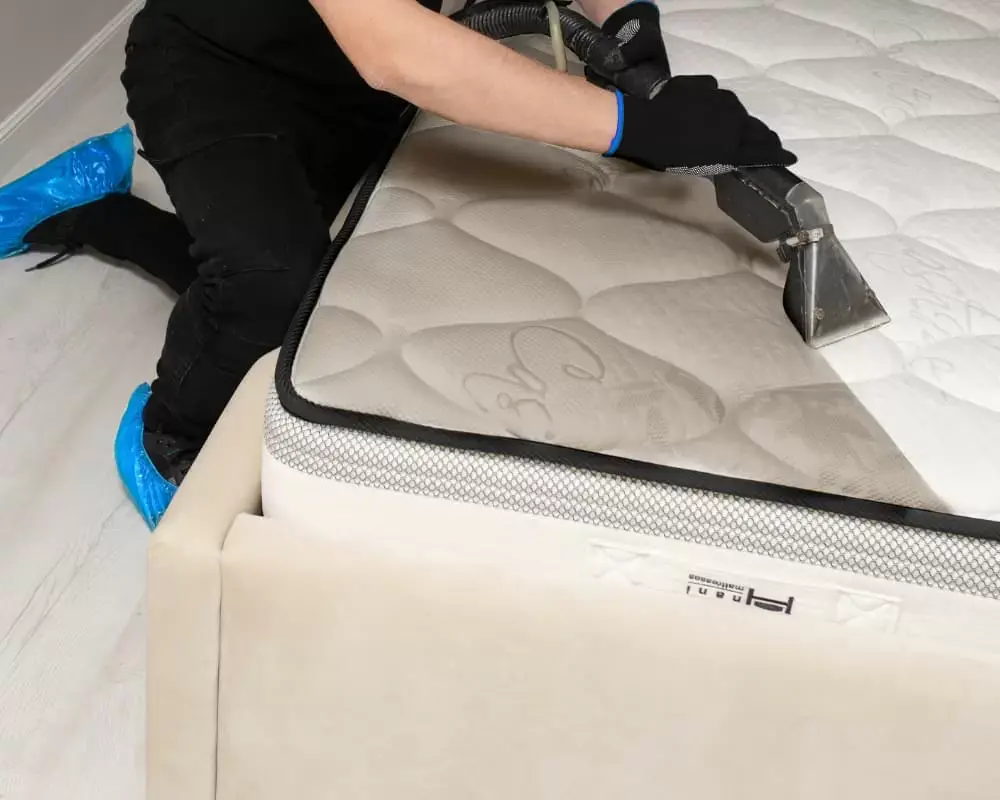 Mattress cleaning Dubai — UV-C sanitization and deep cleaning UAE